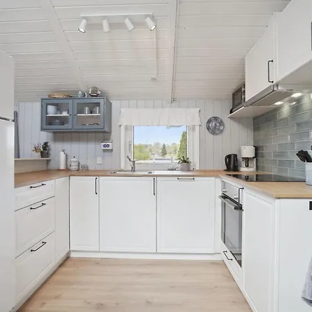 Petrus - 750m From The Sea By Interhome * Hejls